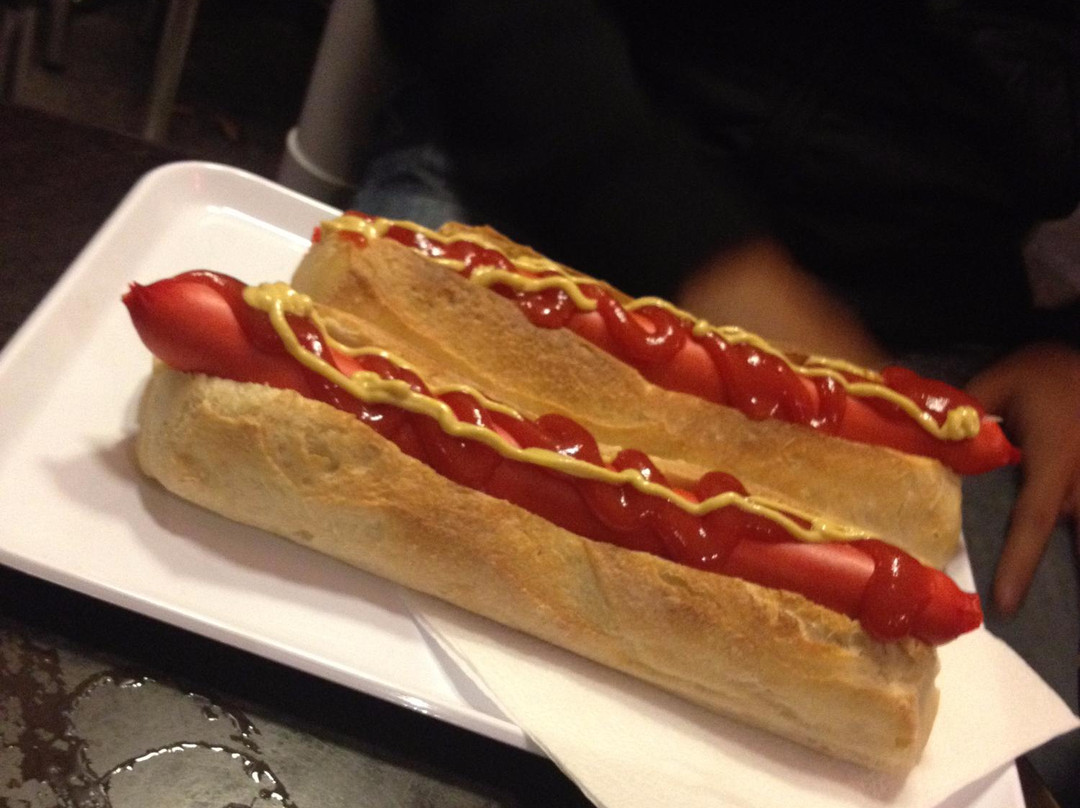 Bar les Célestins主图