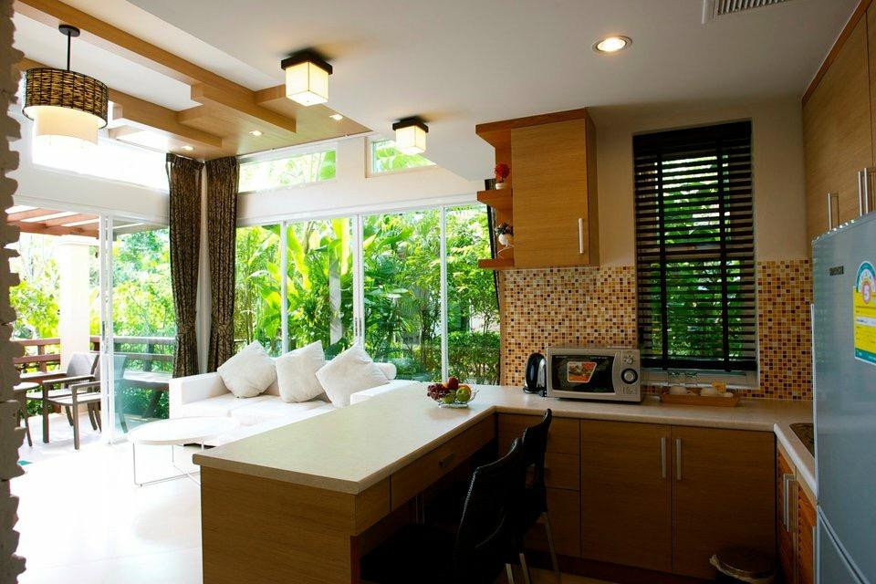 搭察万餐饮度假村主图