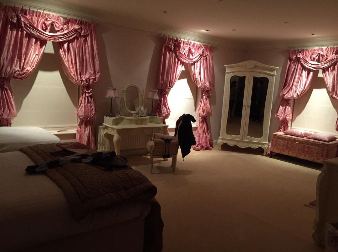 Westbrook Country House主图