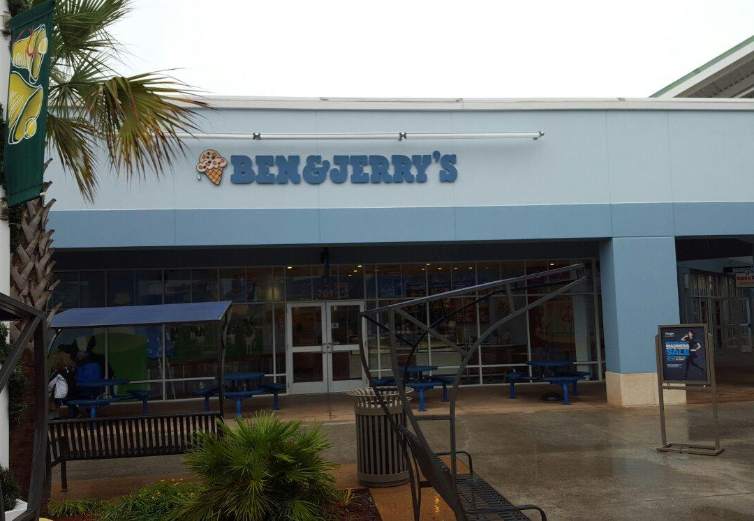 Tanger Outlets Myrtle Beach Hwy 17-美特尔海滩必去景点