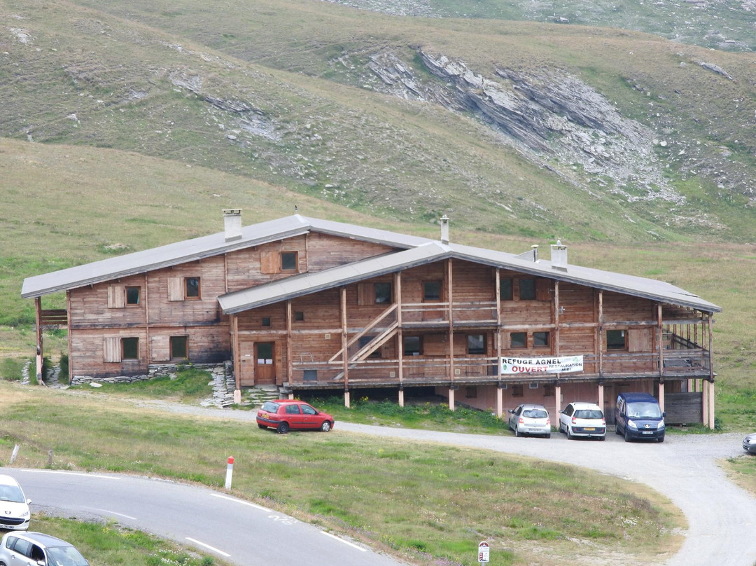 Refuge Agnel