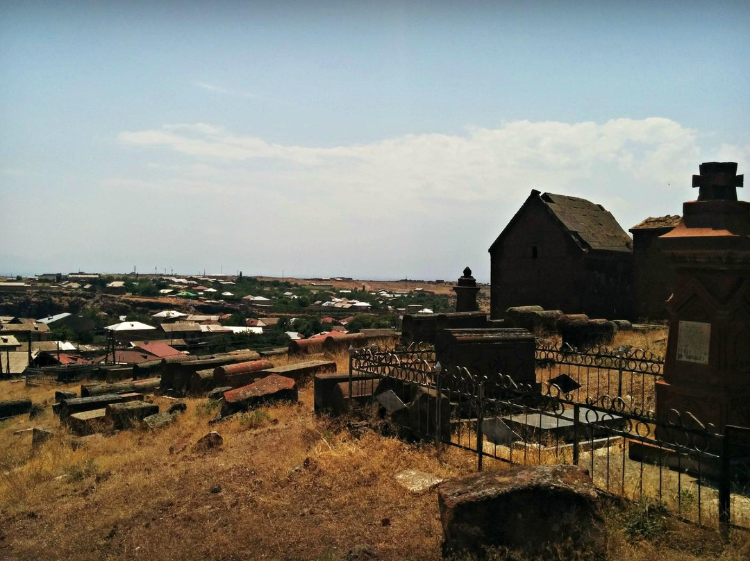 Oshakan Cemetery-Oshakan必去景点