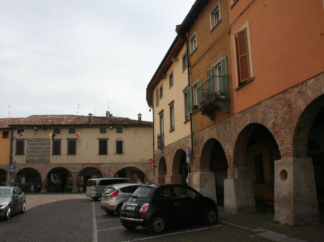 Portici Medievali-Martinengo必去景点