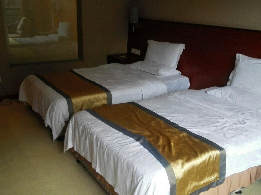 瑜珠花园酒店主图