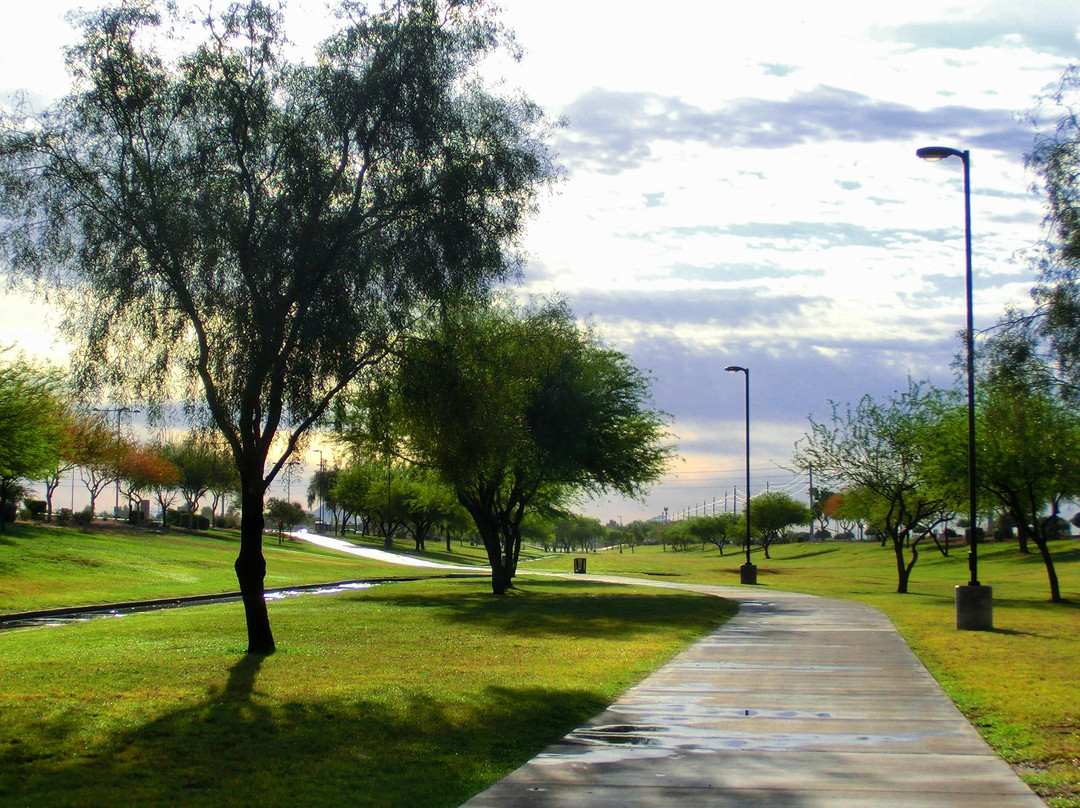 Grand Canal Linear Park-格兰岱尔必去景点