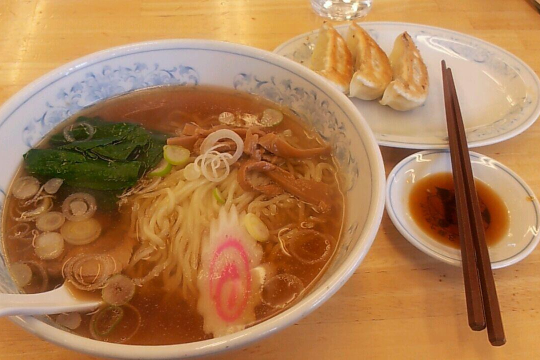 ぎょうざの満洲 河辺北口店