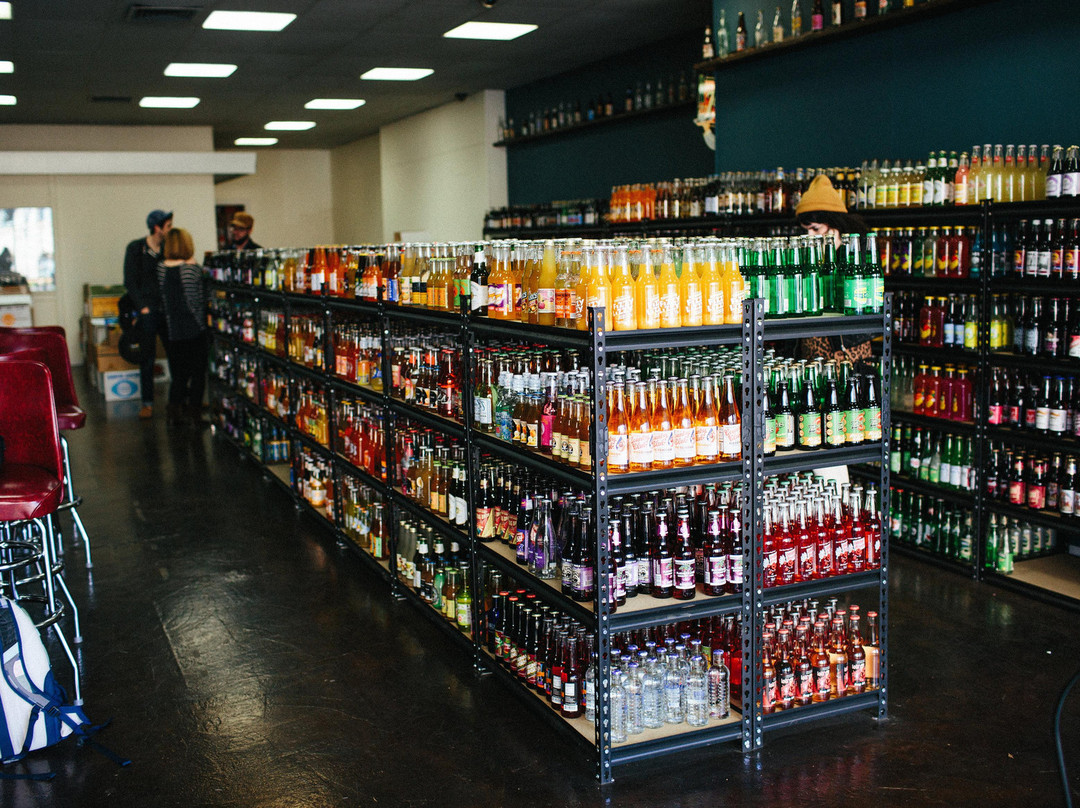 Mass Street Soda-劳伦斯必去景点