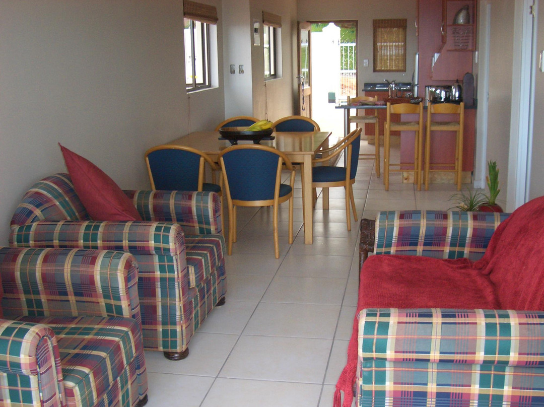 Blue Dolphin Ridge Guest House主图