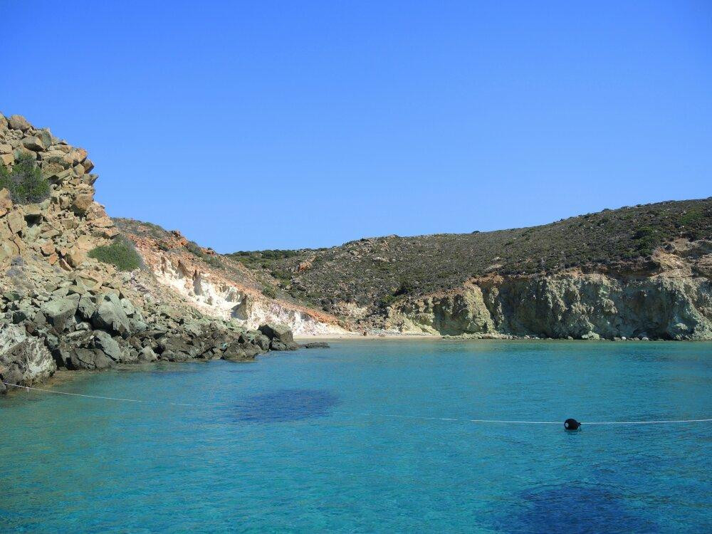 Kalogries Beach-米洛斯岛必去景点