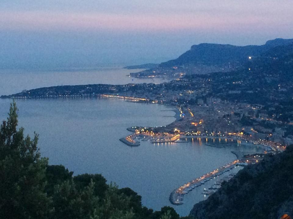 Latte餐馆和美食-TAVERNA IL CIPPO