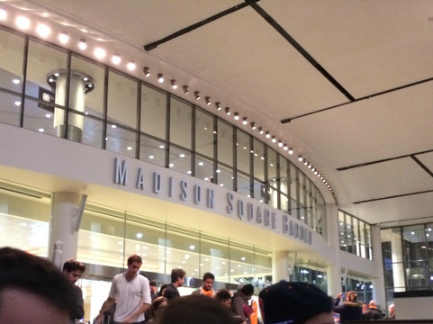 麦迪逊广场花园-纽约市必去景点