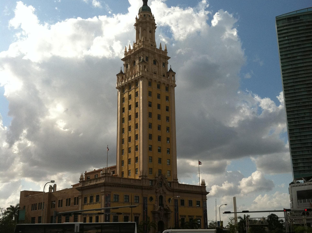 自由塔-迈阿密必去景点