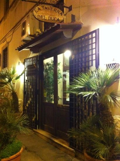 比谢列餐馆和美食-La Taverna del Duca