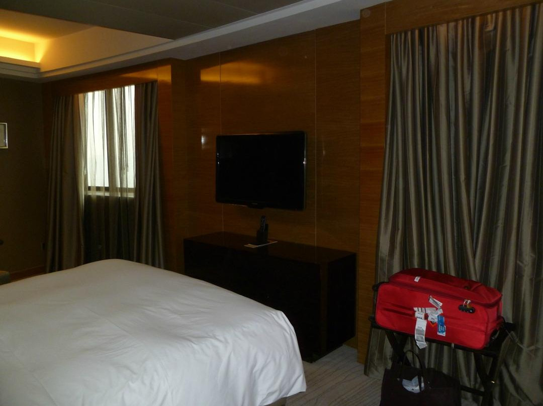 怡豪大饭店主图