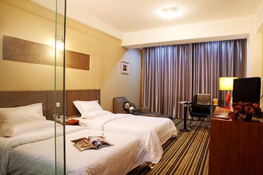 天通大酒店主图