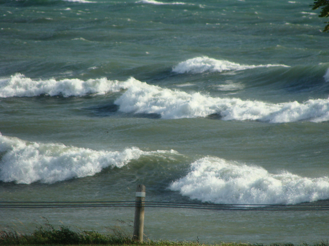 Moonlight on the Lake B&B主图