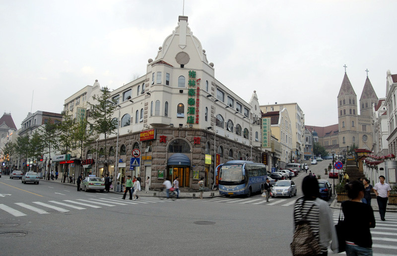 邂逅美宿(青岛中山路栈桥店)主图
