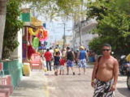 埃尔森特罗-女人岛必去景点