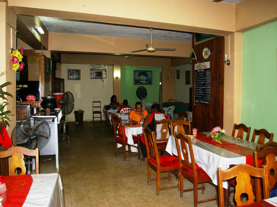 May Hill餐馆和美食-Cynthia's Soup Bowl