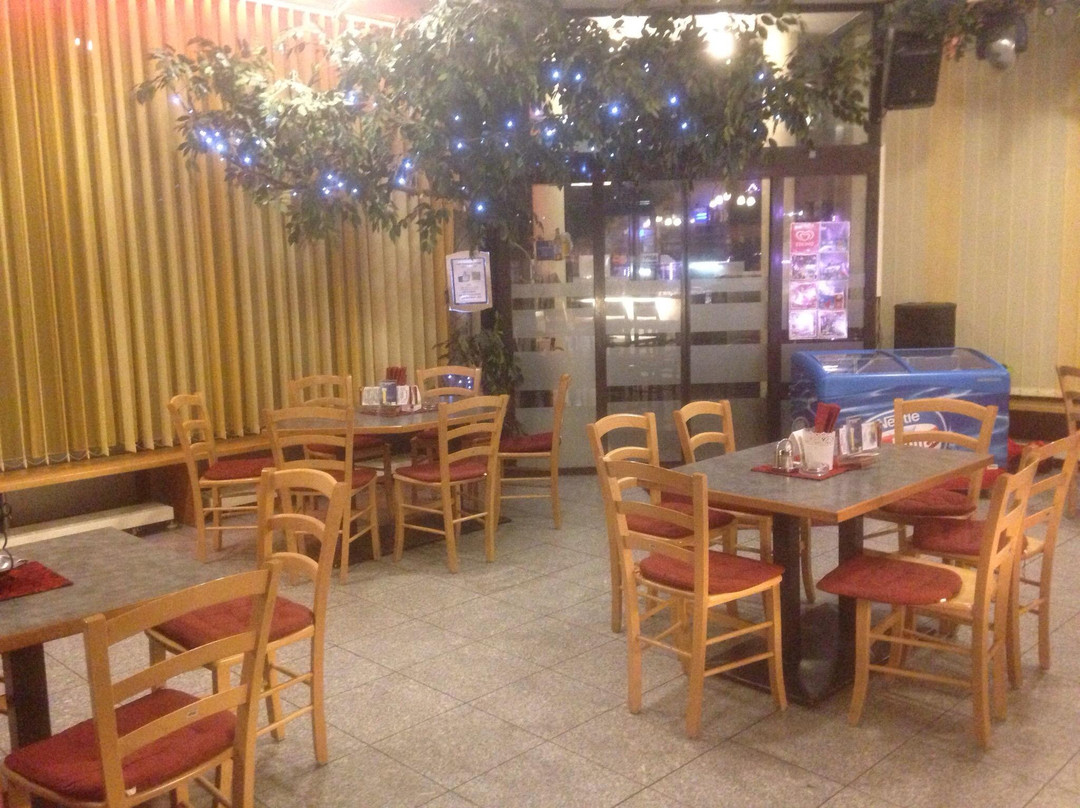 Cafe Restaurant Regina