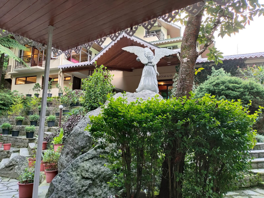 Summit Gangchen Hotel主图