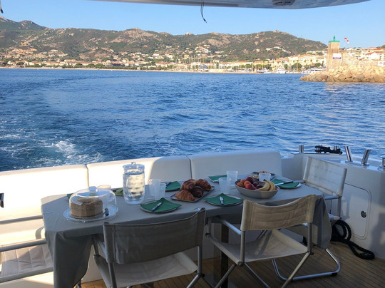 cinqueterre_sundeck_smartyacht-拉斯佩齐亚必去景点