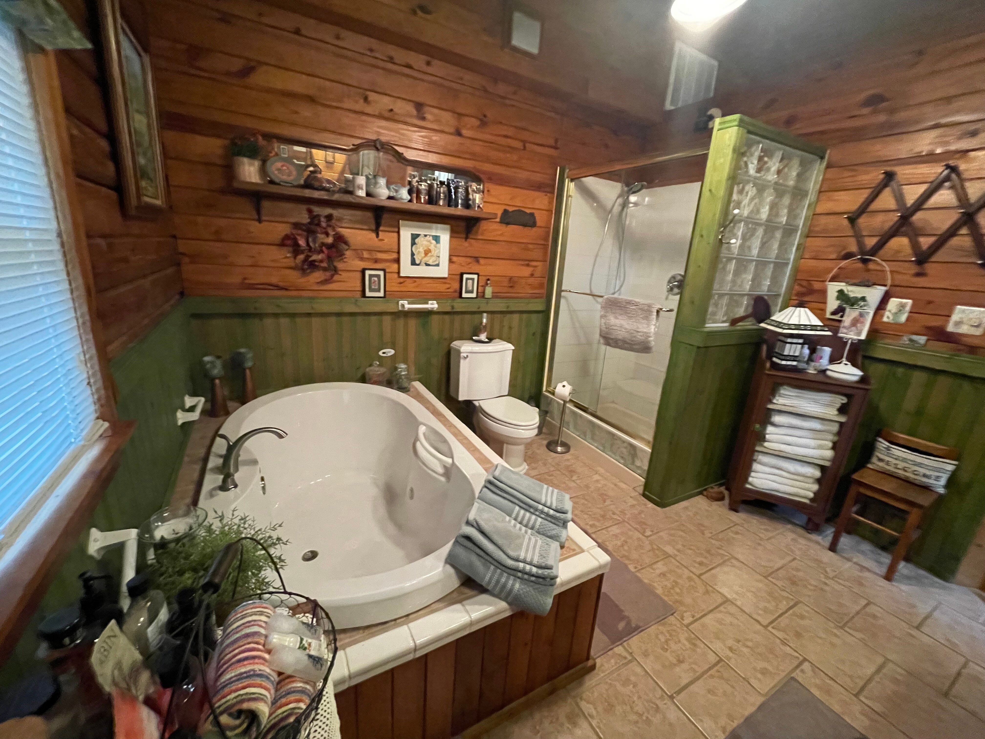 Shawnee Hill Bed and Breakfast-浴室