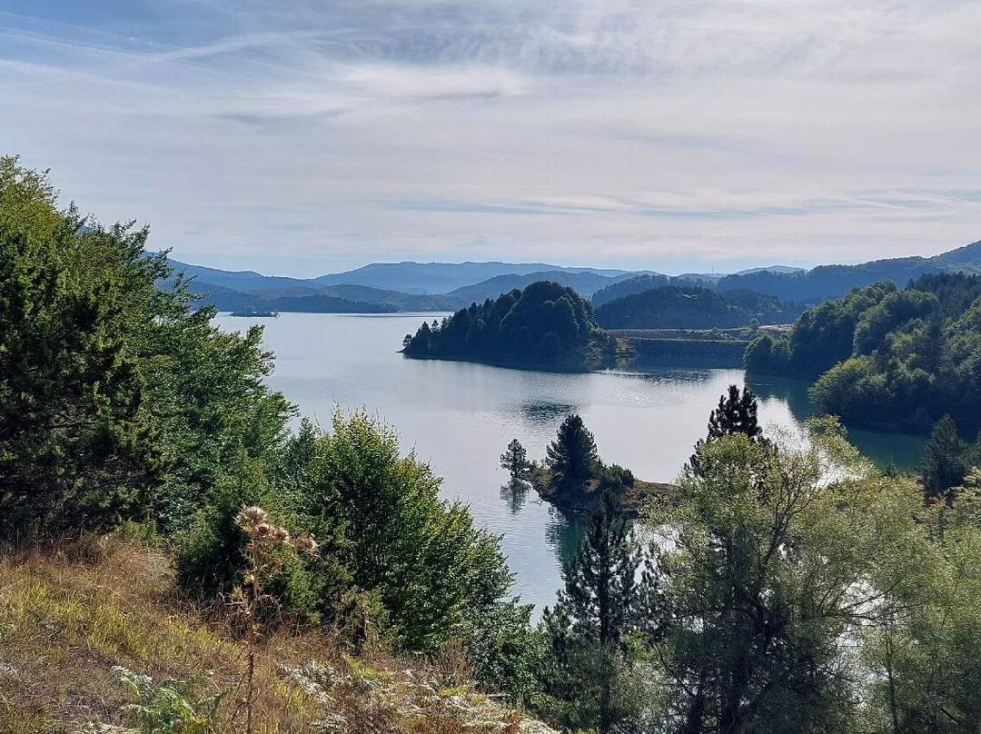 Aoos Springs Lake-迈措沃必去景点