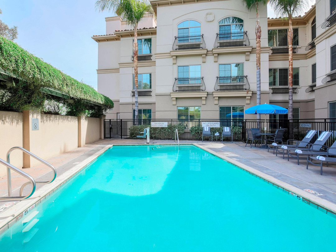 特曼库拉费尔菲尔德旅馆&套房