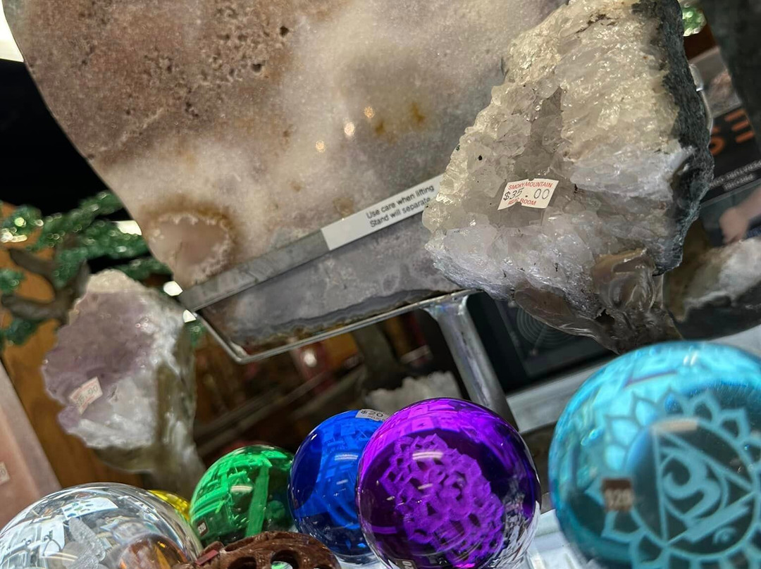 Smoky Mountain Relic Room-塞维尔维尔必去景点