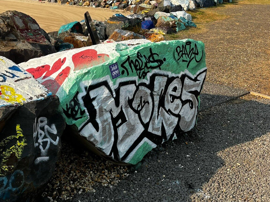 Breakwall Waking Path-麦克夸利港必去景点