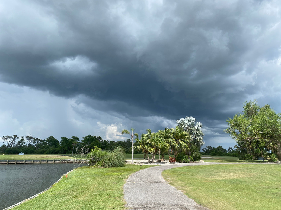 Myakka Pines Golf Club-恩格尔伍德必去景点