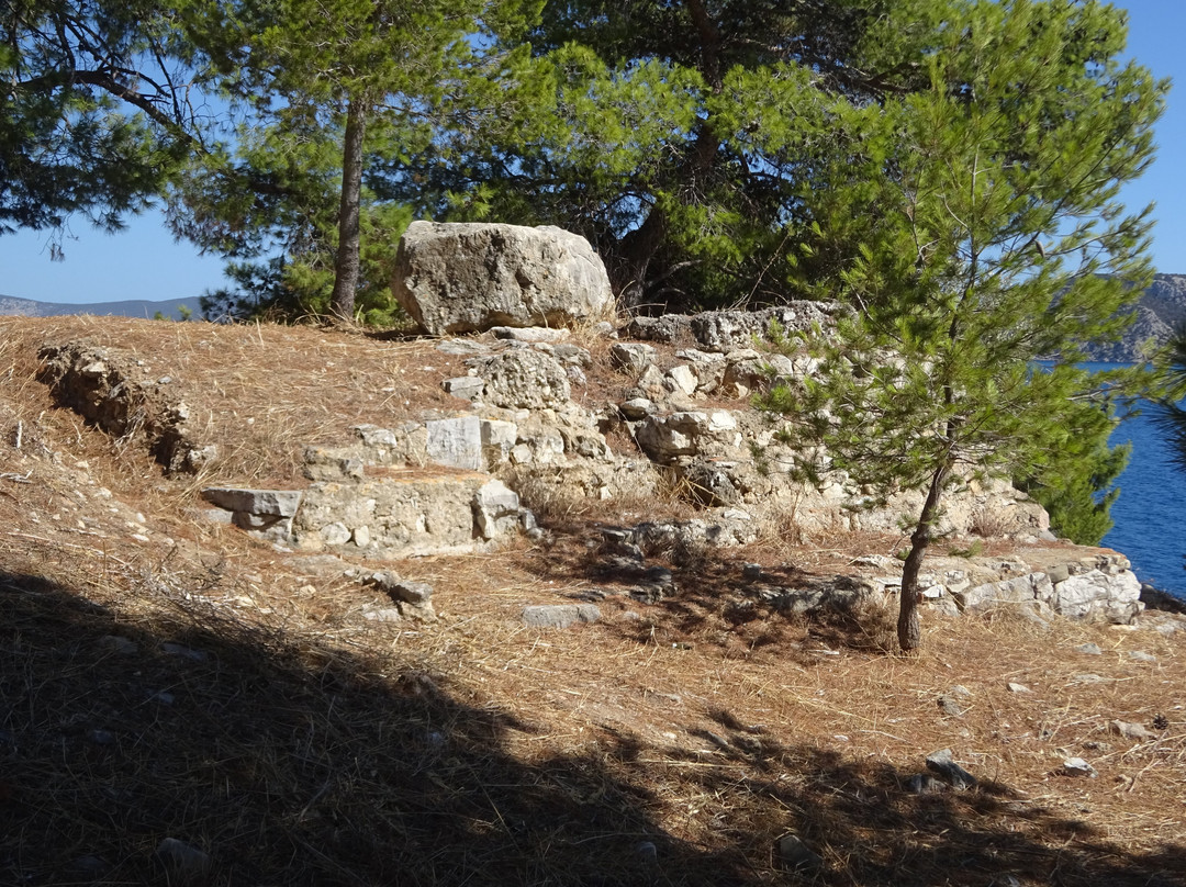 Castle of Ermioni景点图片