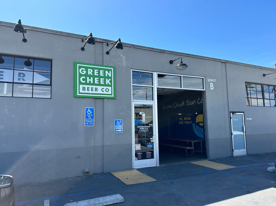 Green Cheek Beer Co.-科斯塔梅沙必去景点