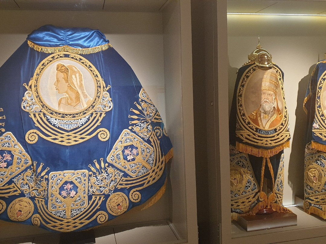 Museo Azul de la Semana Santa-洛尔卡必去景点