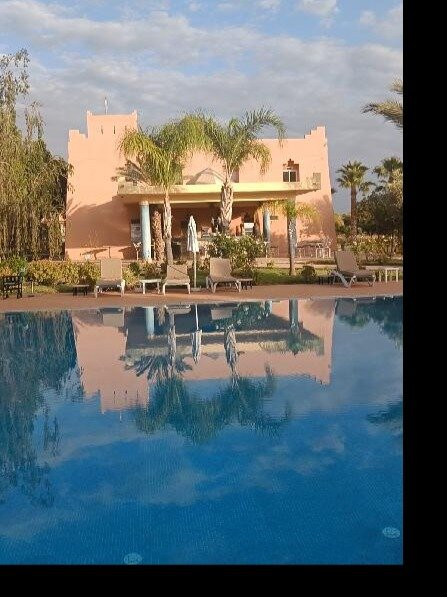 利亚德约文斯住宿加早餐旅馆主图