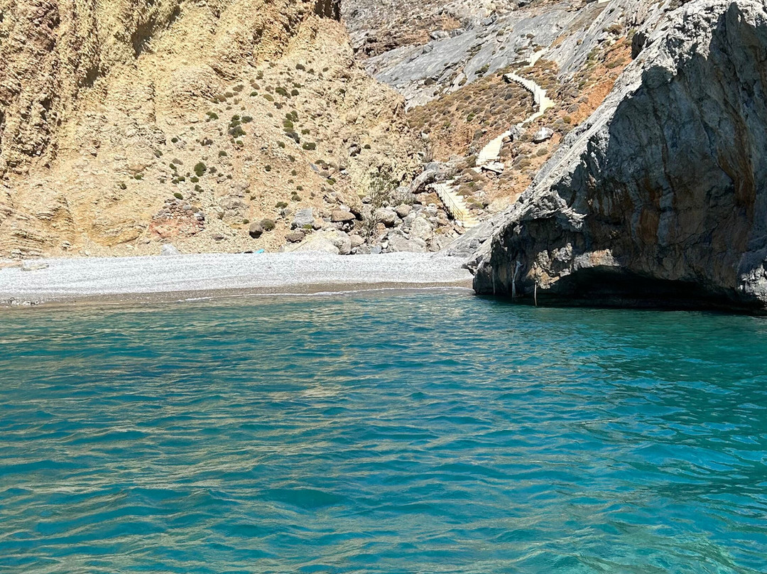 SALTY TRIPS-Tsoutsouras必去景点