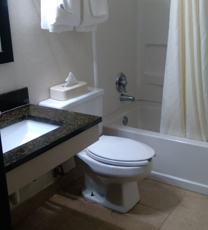 Quality Inn & Suites主图