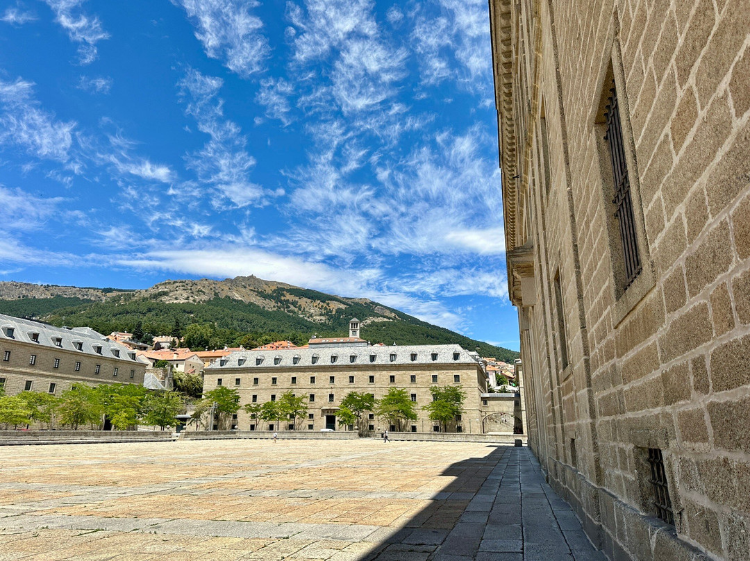 Basilica San Lorenzo景点图片