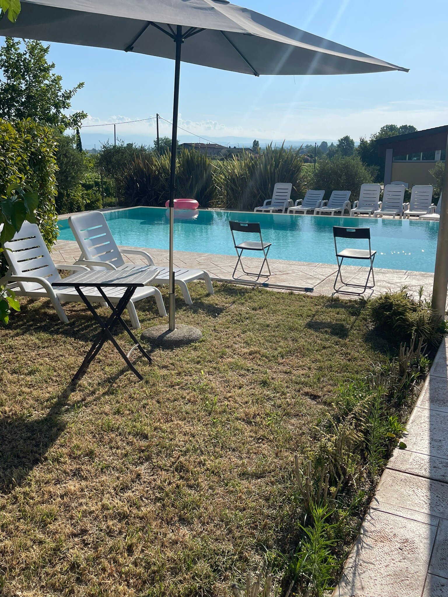 Albergo Quattro Pini-官方