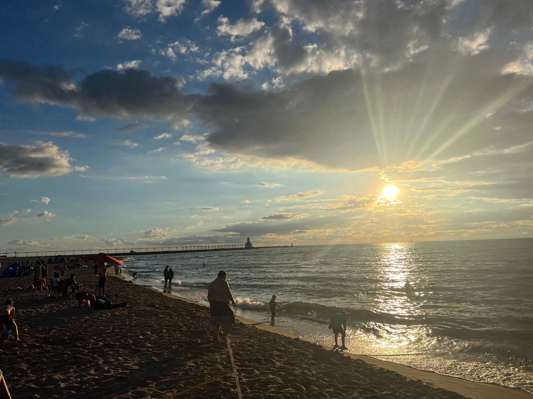 密西根市沙灘-密歇根城必去景点