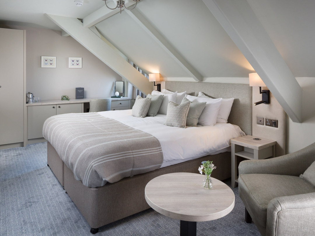 Aysgarth Falls Hotel主图