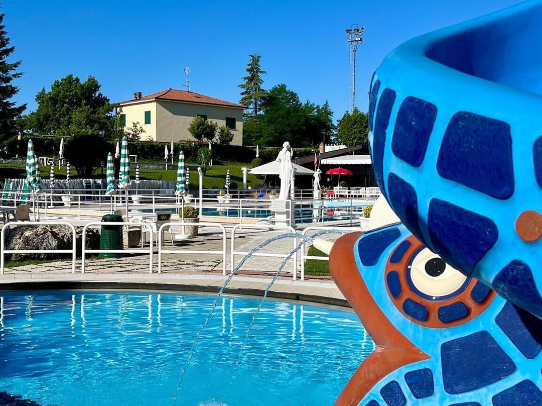 Lido dei Calanchi-Baiso必去景点