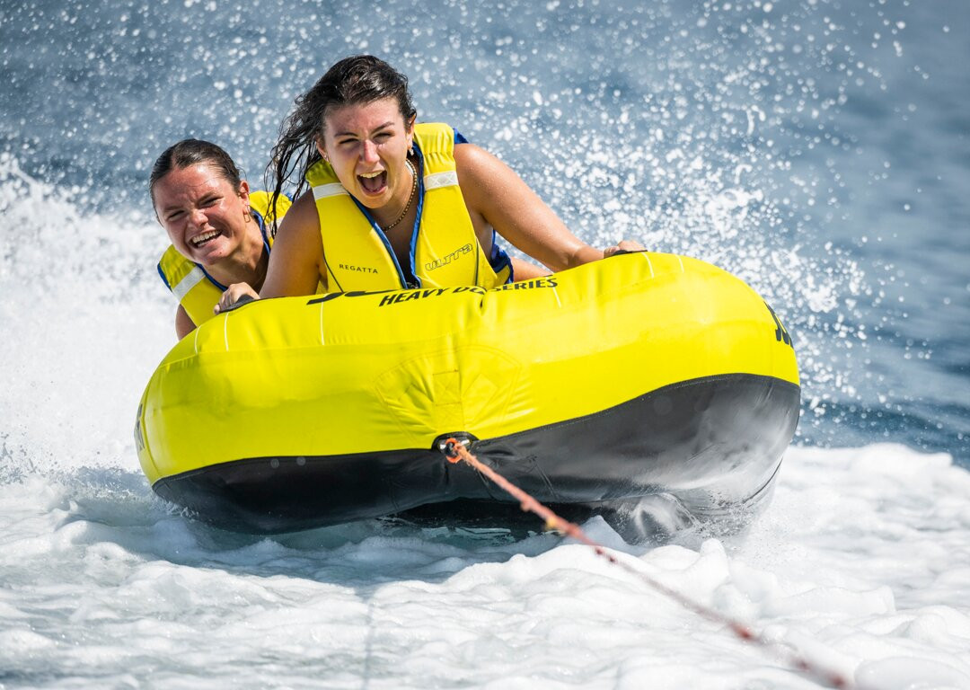 种植园岛度假酒店主图