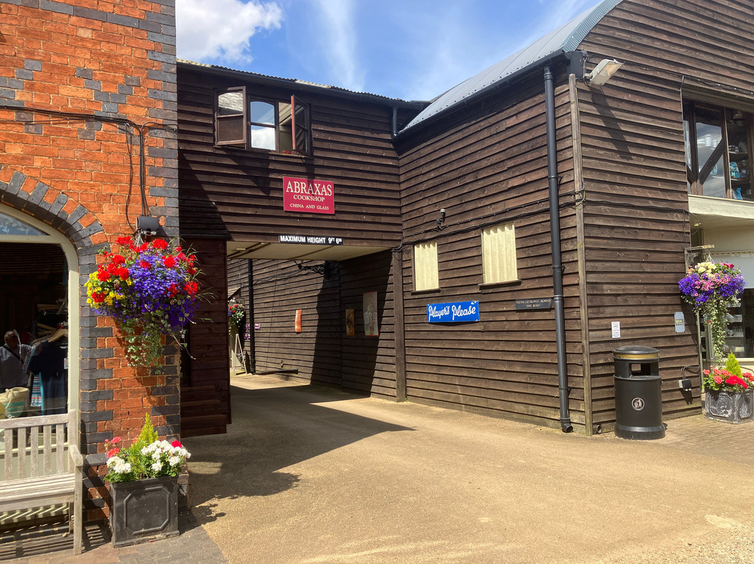 Heart Of The Shires Shopping Village景点图片