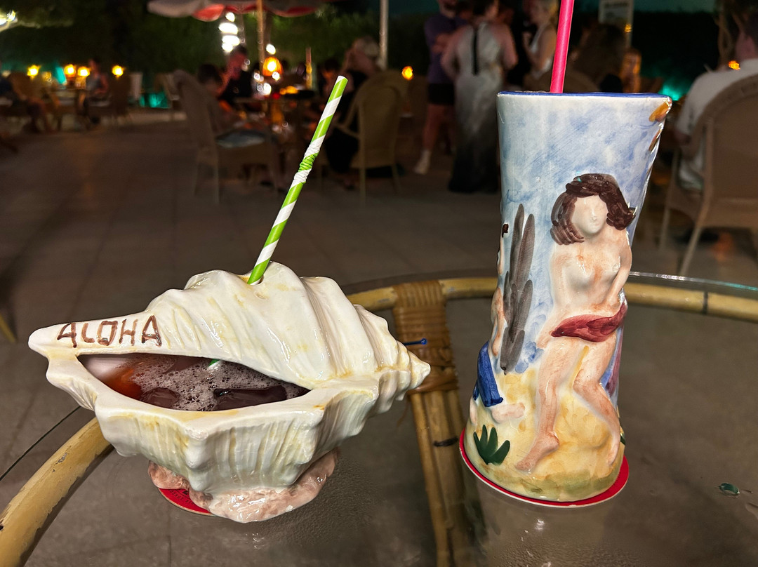 Aloha Cocktail-Bar-Cala en Porter必去景点