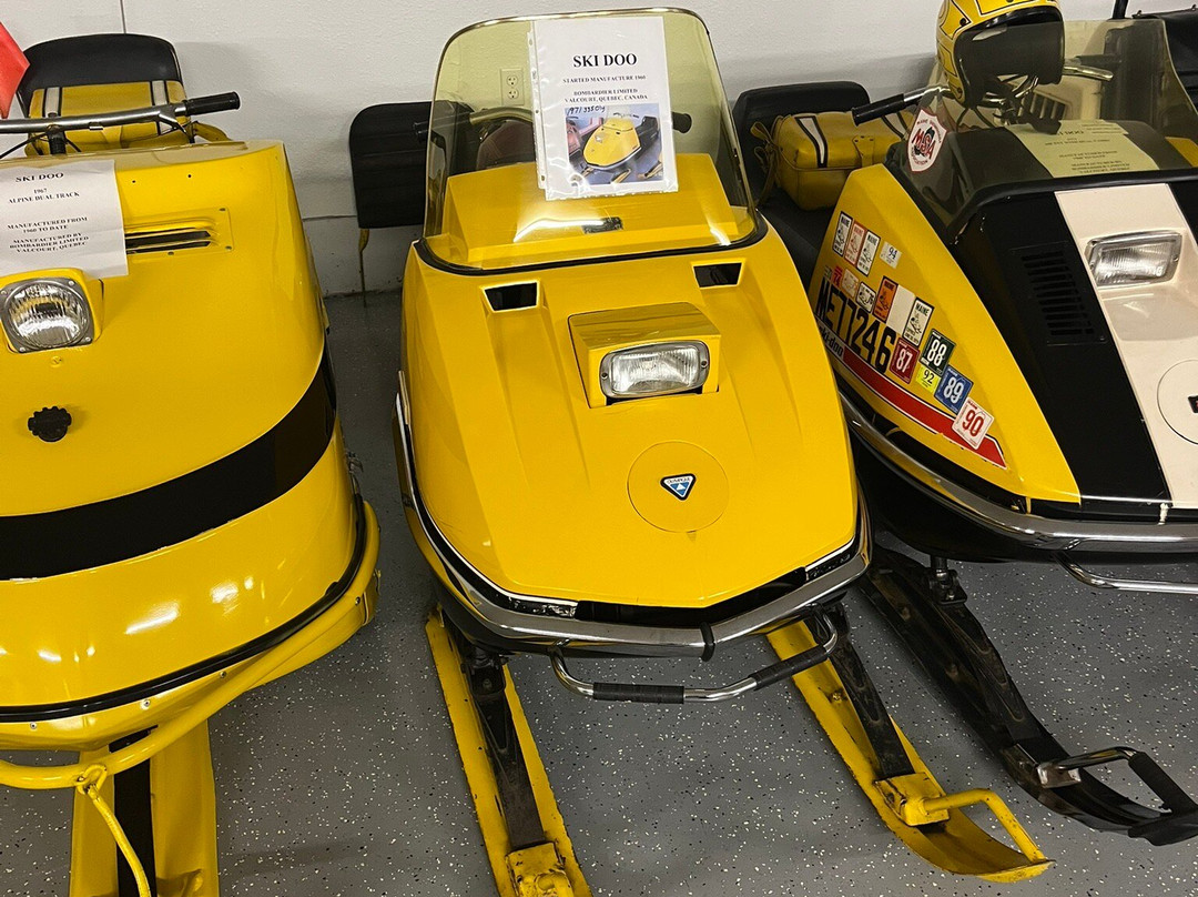 Crane's Snowmobile Museum-Lancaster必去景点