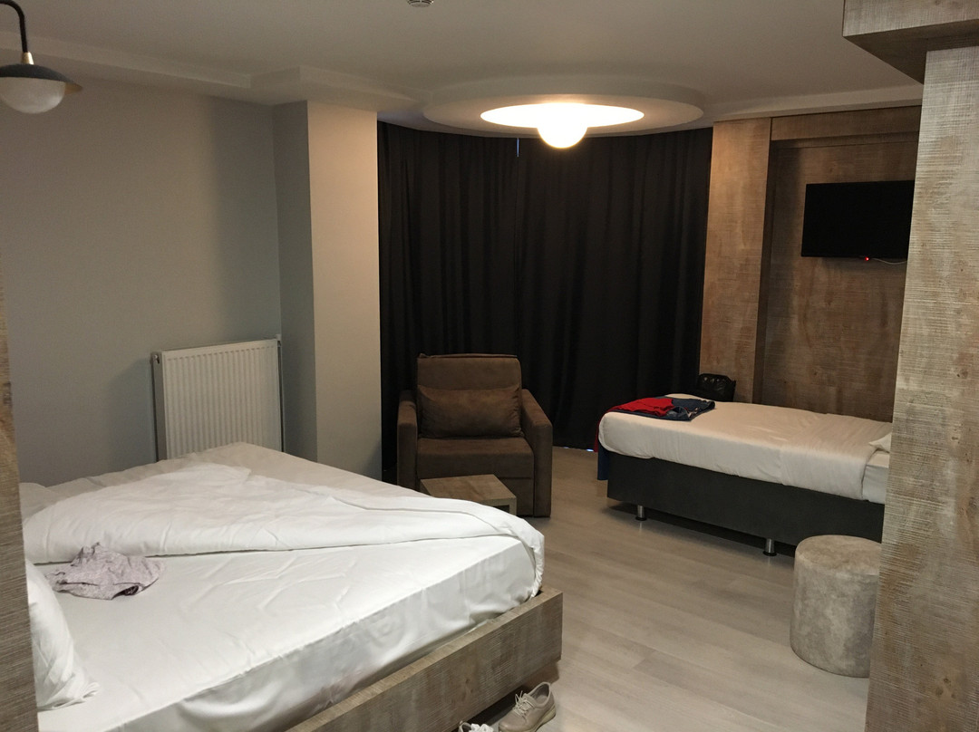 Adresin Hotel主图