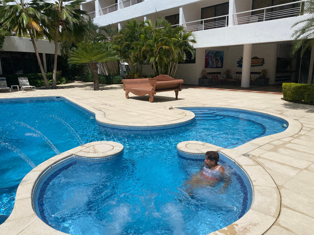 Hotel California主图