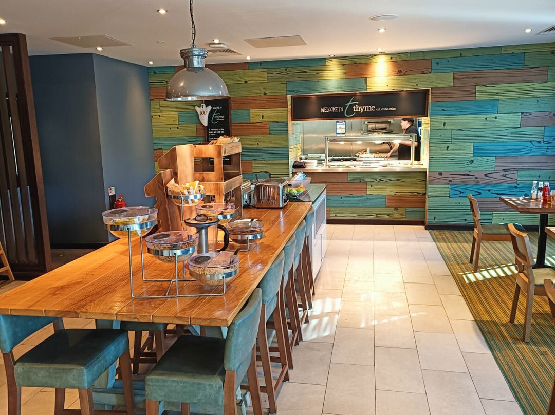 Premier Inn Sevenoaks hotel主图